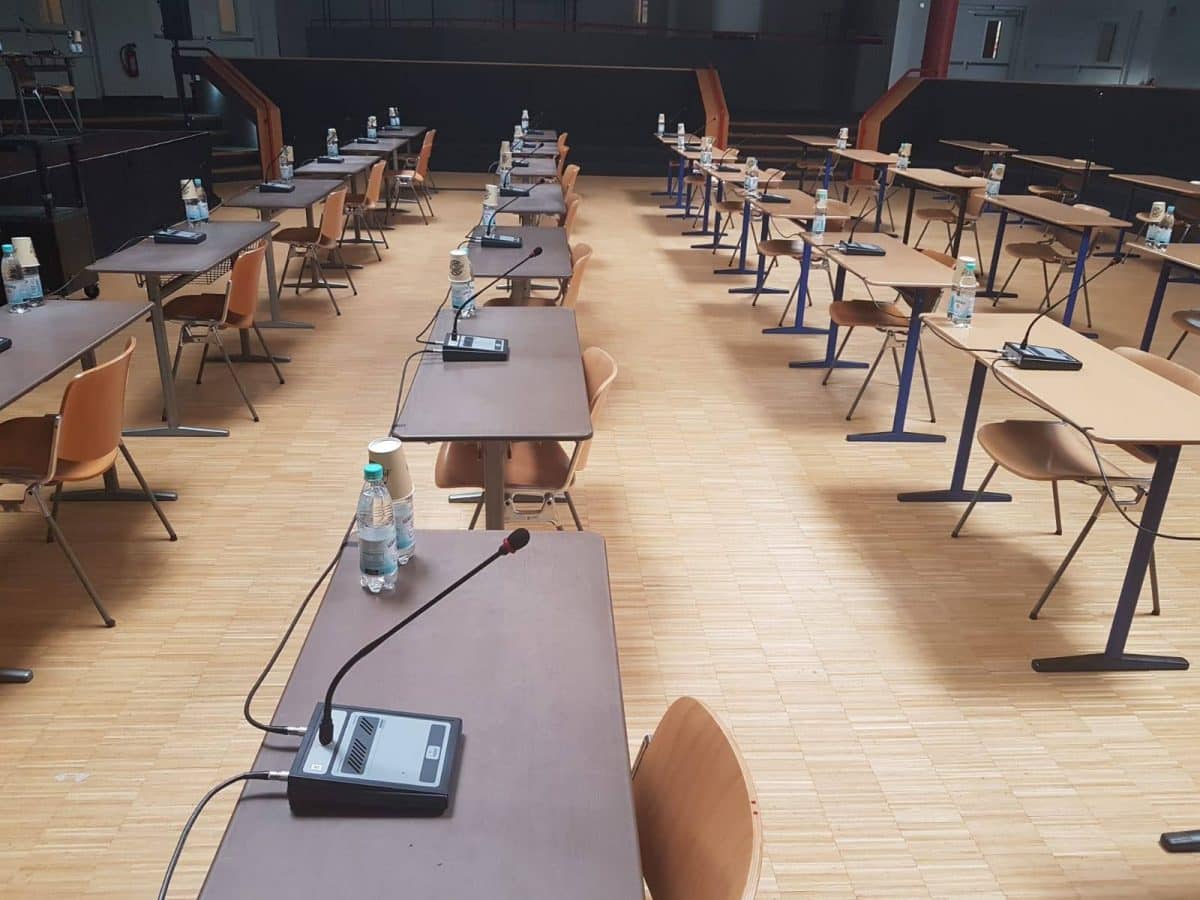 Konferenzsystem für Tagungen, Konferenzen und Meetings